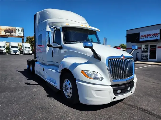 2021 INTERNATIONAL LT625