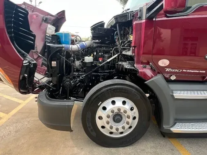 2021 Kenworth T680