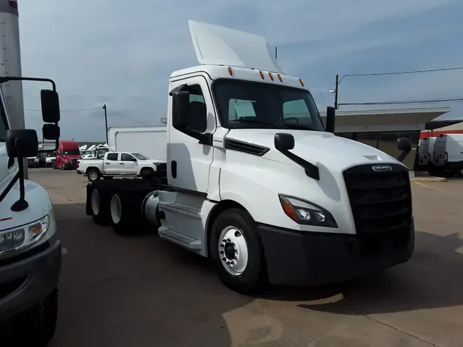 2019 FREIGHTLINER/MERCEDES CASCADIA