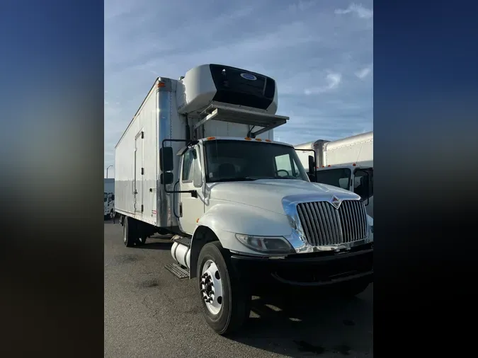 2017 NAVISTAR INTERNATIONAL 4300