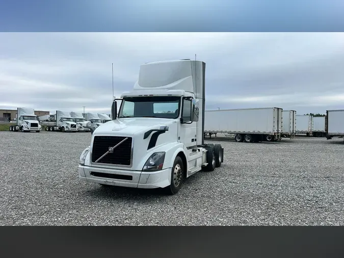 2018 Volvo VNL300