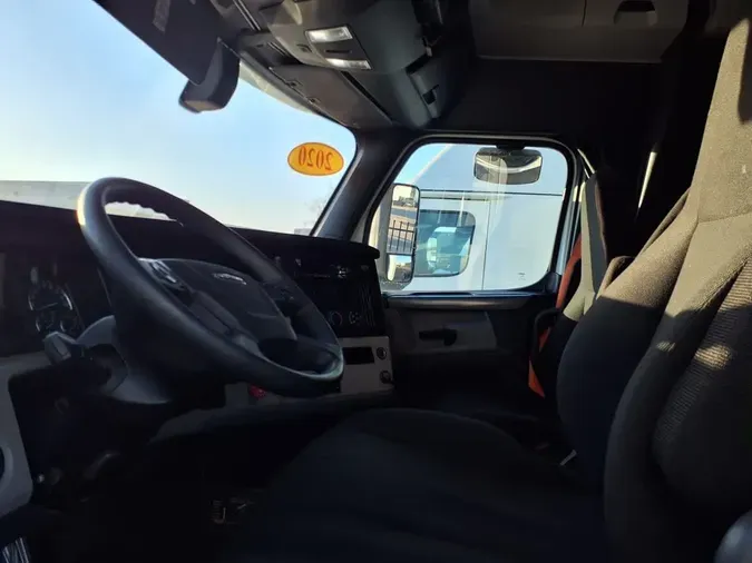 2020 FREIGHTLINER/MERCEDES NEW CASCADIA PX12664