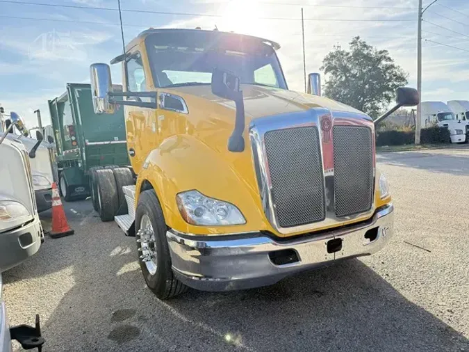 2019 KENWORTH T680