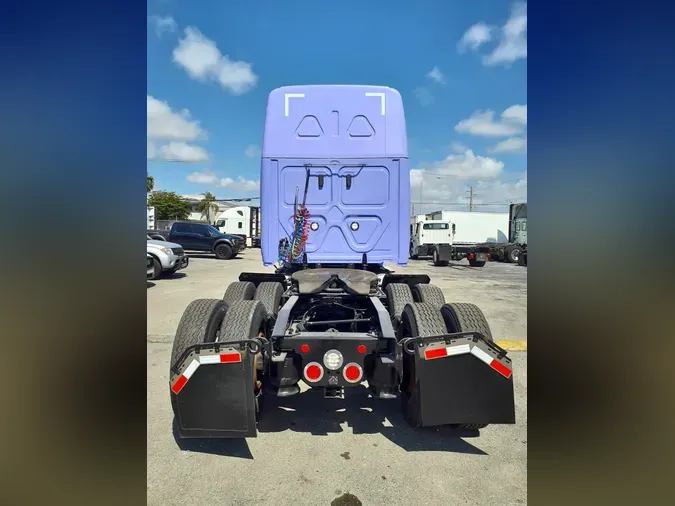 2023 FREIGHTLINER/MERCEDES NEW CASCADIA PX126640f12d8c10cc5025eca85bfba5e2a2458