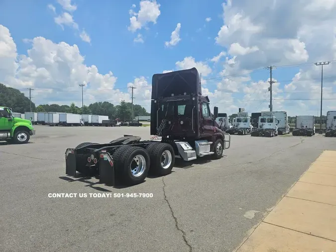 2020 FREIGHTLINER CASCADIA 125