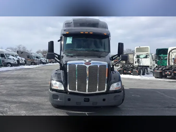 2021 Peterbilt 579
