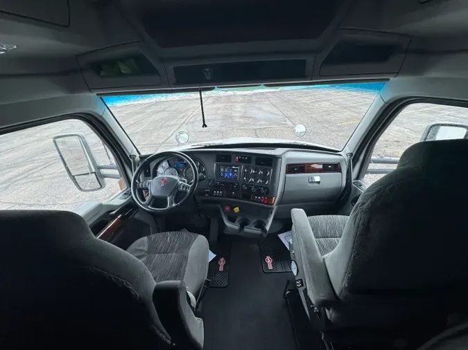 2022 Kenworth T6800f14960f494a0525e6bb102a3efba3b5