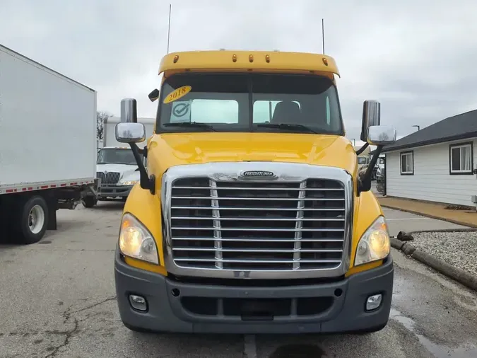2018 FREIGHTLINER/MERCEDES CASCADIA 1130f1501afa4d061f3077adac540f33716