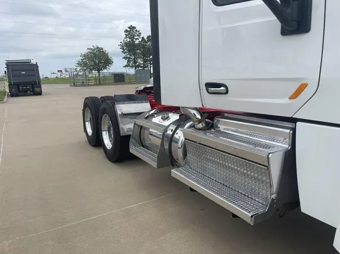 2022 Peterbilt 567