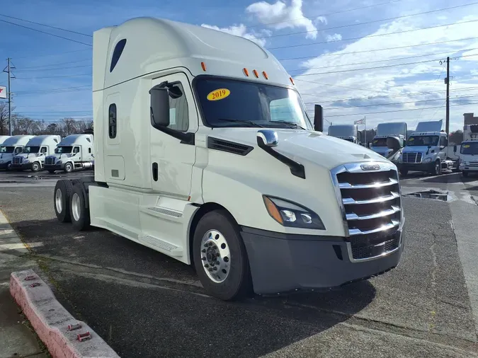 2019 FREIGHTLINER/MERCEDES NEW CASCADIA PX12664