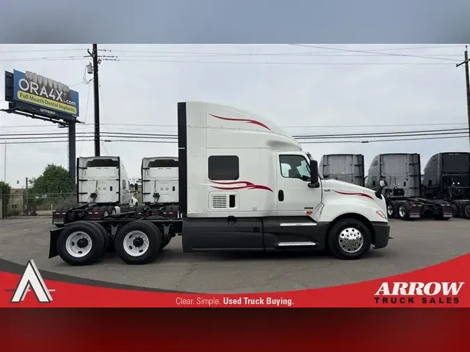 2022 INTERNATIONAL LT