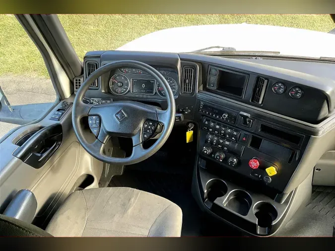 2022 INT LT625 6x40f2711c6386415b26fdf9400ab0fa80e