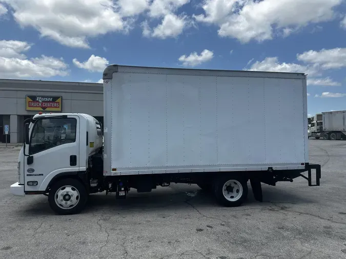 2021 Isuzu NPR-XD