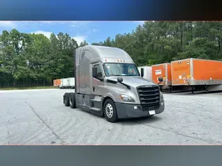 2021 Freightliner Cascadia