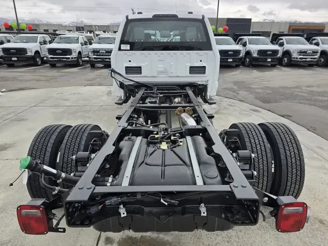 2024 Ford Super Duty F-550 DRW