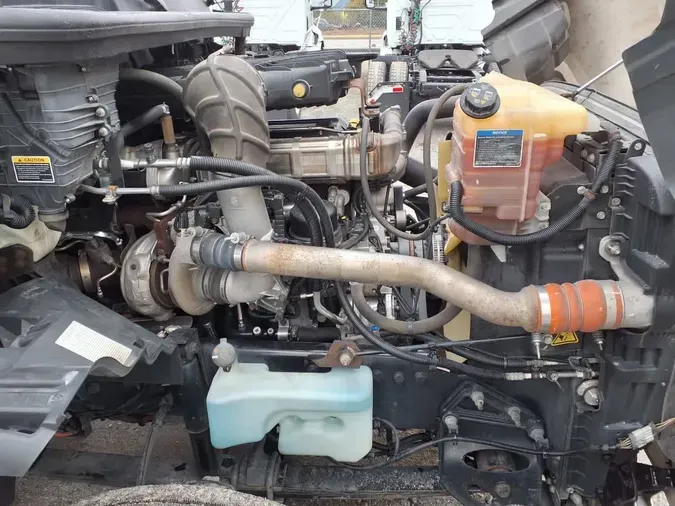 2018 NAVISTAR INTERNATIONAL LT625 DAYCAB T/A