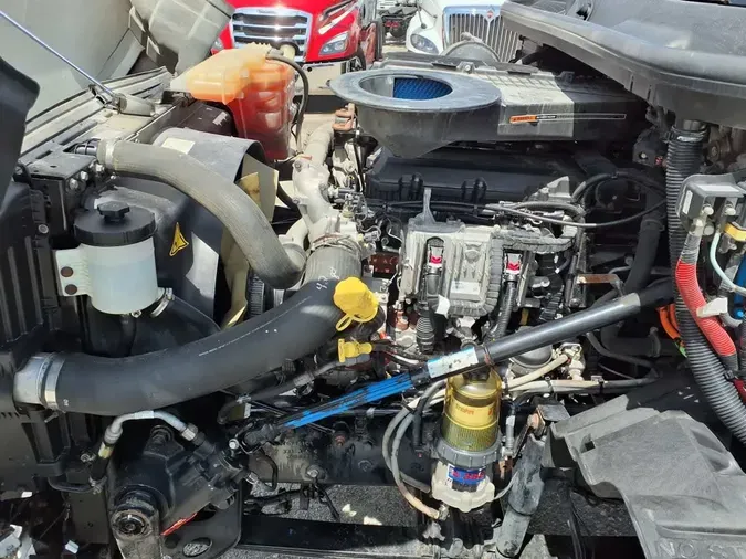 2018 NAVISTAR INTERNATIONAL LT625 DAYCAB T/A
