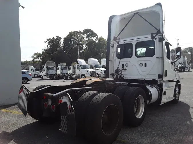 2019 FREIGHTLINER/MERCEDES NEW CASCADIA PX12664