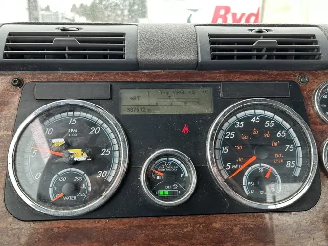 2017 FREIGHTLINER/MERCEDES CASCADIA 125
