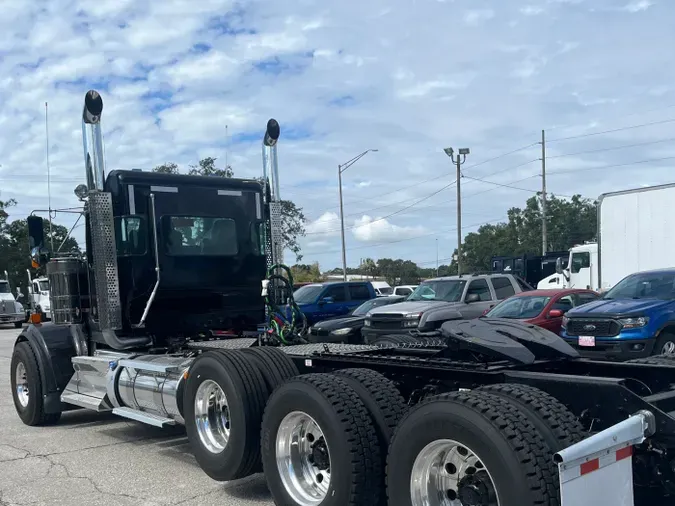 2026 Kenworth W900L