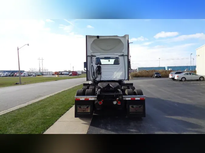 2020 International LT625