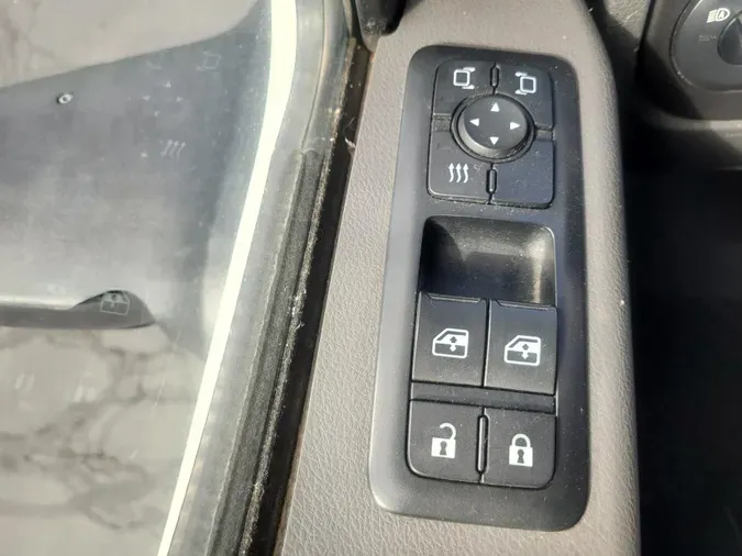 2022 International LT625