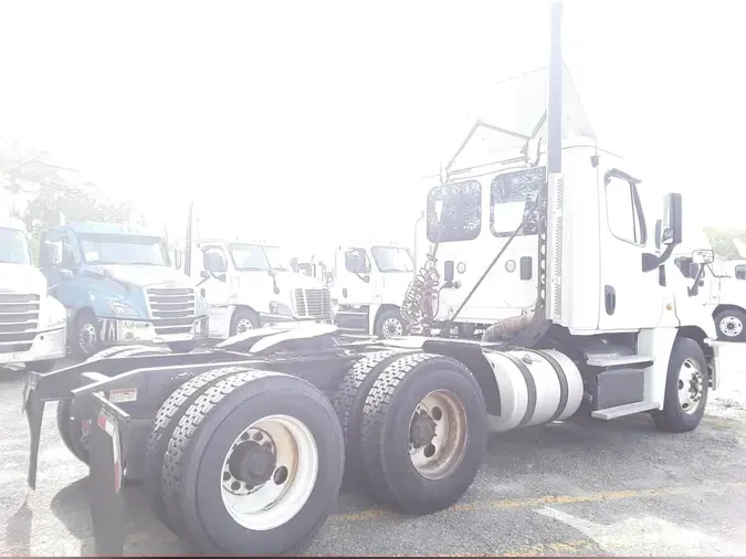 2017 FREIGHTLINER CASCADIA 125
