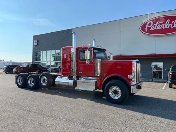 2026 PETERBILT 5890f4dc4cebaec82e9fa514111778028e7