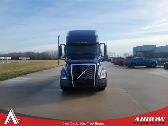 2021 VOLVO VNL760