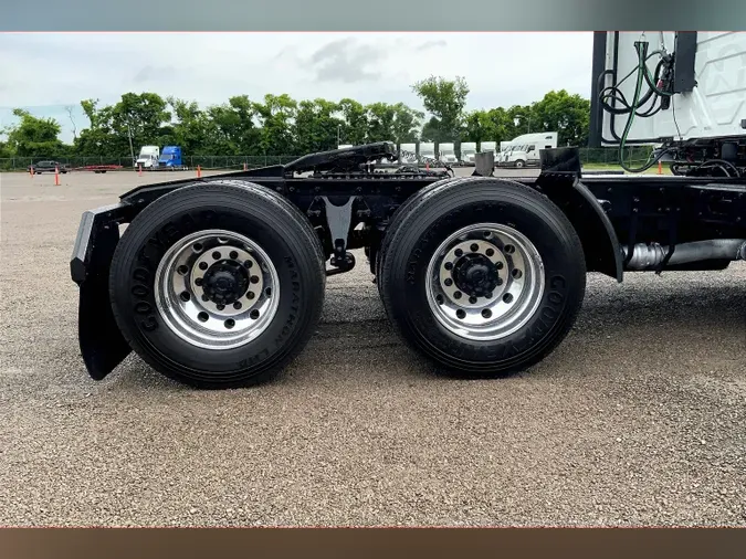 2020 INT LT625 6x4