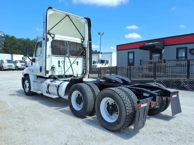 2020 FREIGHTLINER/MERCEDES CASCADIA 1250f4f8307c9a12e3c77007fb5c4d147f9