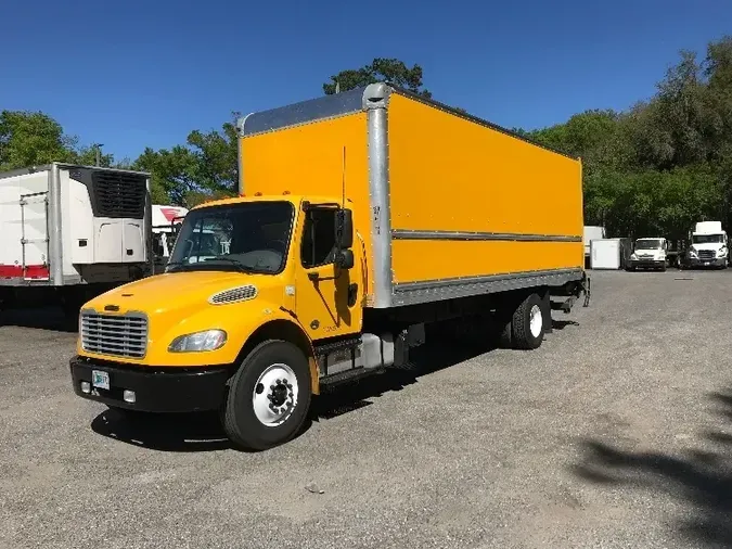 2018 Freightliner M2