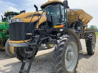 2017 RoGator RG1100B