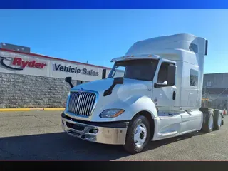 2019 NAVISTAR INTERNATIONAL LT625 SLPR CAB