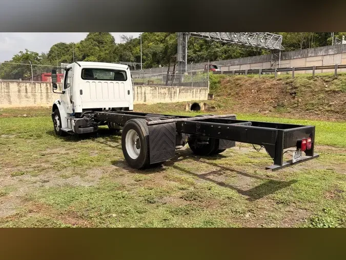 2018 FREIGHTLINER/MERCEDES M2 1060f63648e0debfdae0d292ad7de561df1