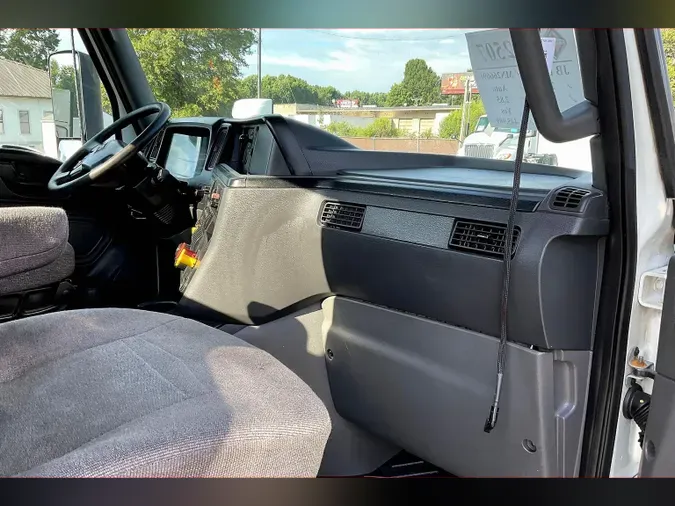 2021 INT LT625 6x4