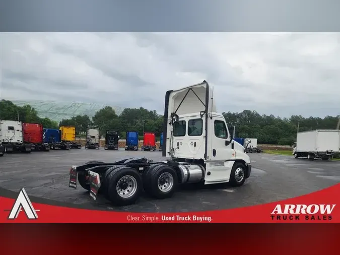 2020 FREIGHTLINER CASCADIA
