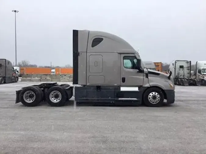 2021 Freightliner Cascadia