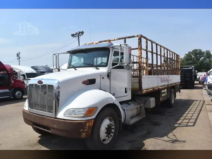 2017 PETERBILT 337