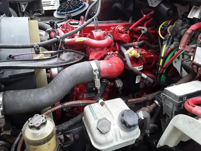 2019 FREIGHTLINER M2 106