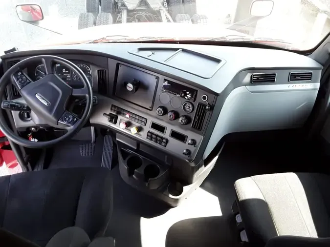 2020 FREIGHTLINER NEW CASCADIA PX12664