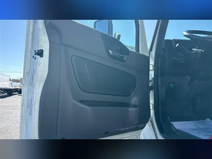 2022 INTERNATIONAL LT