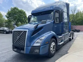 2020 VOLVO VNL760