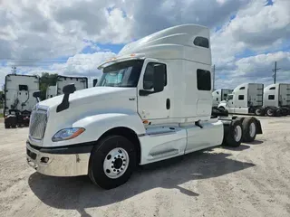 2020 NAVISTAR INTERNATIONAL LT625 SLPR CAB