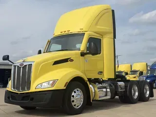 2022 Peterbilt 579