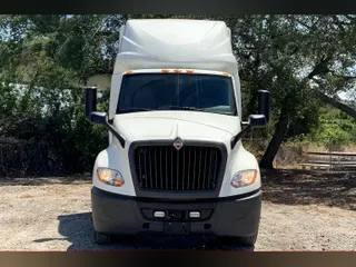 2021 INT LT625 6x4
