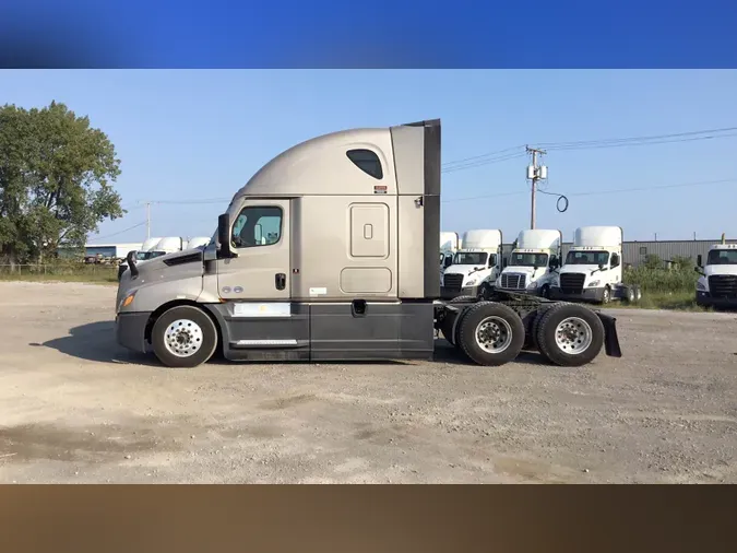 2025 Freightliner Cascadia 1260f7ff6cb01eb1bb942afd92bdc2ec249