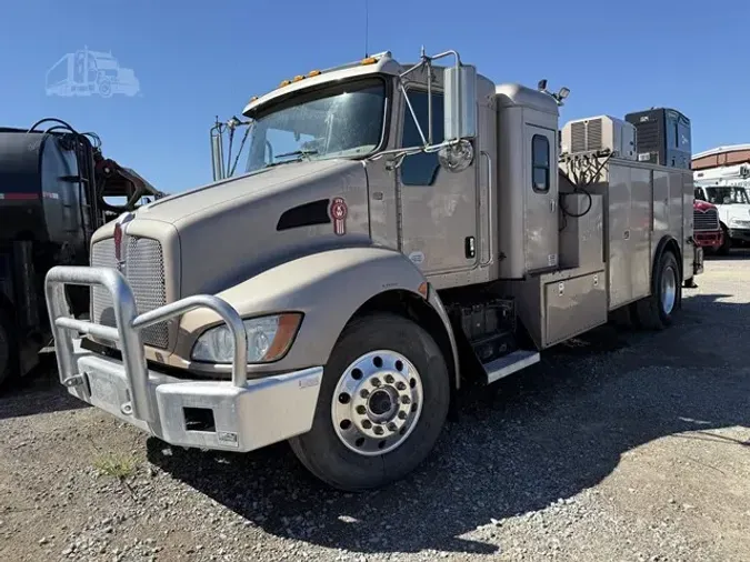2013 KENWORTH T3700f818433c3763d40dab60aa961f8e7d8