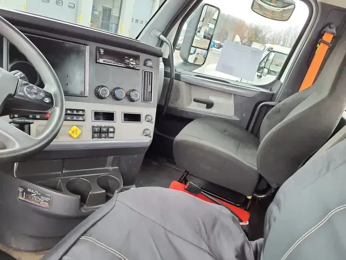 2020 FREIGHTLINER/MERCEDES NEW CASCADIA PX12664