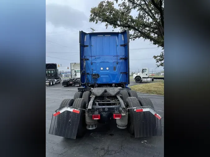 2020 International LT625